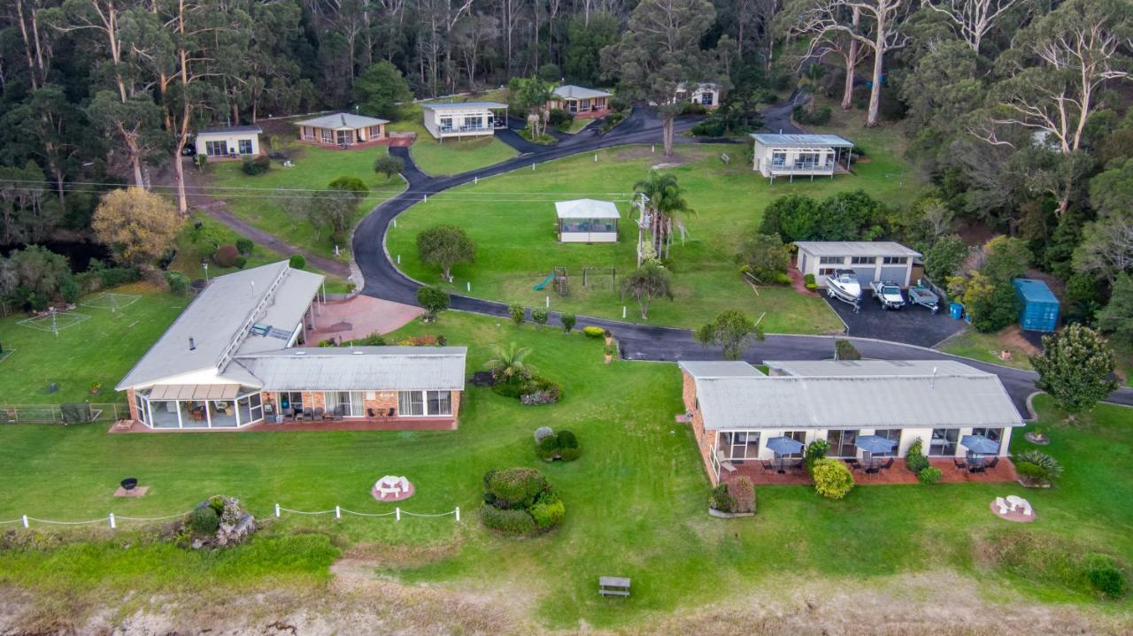 Quarantine Bay Beach Cottages Eden Exteriör bild