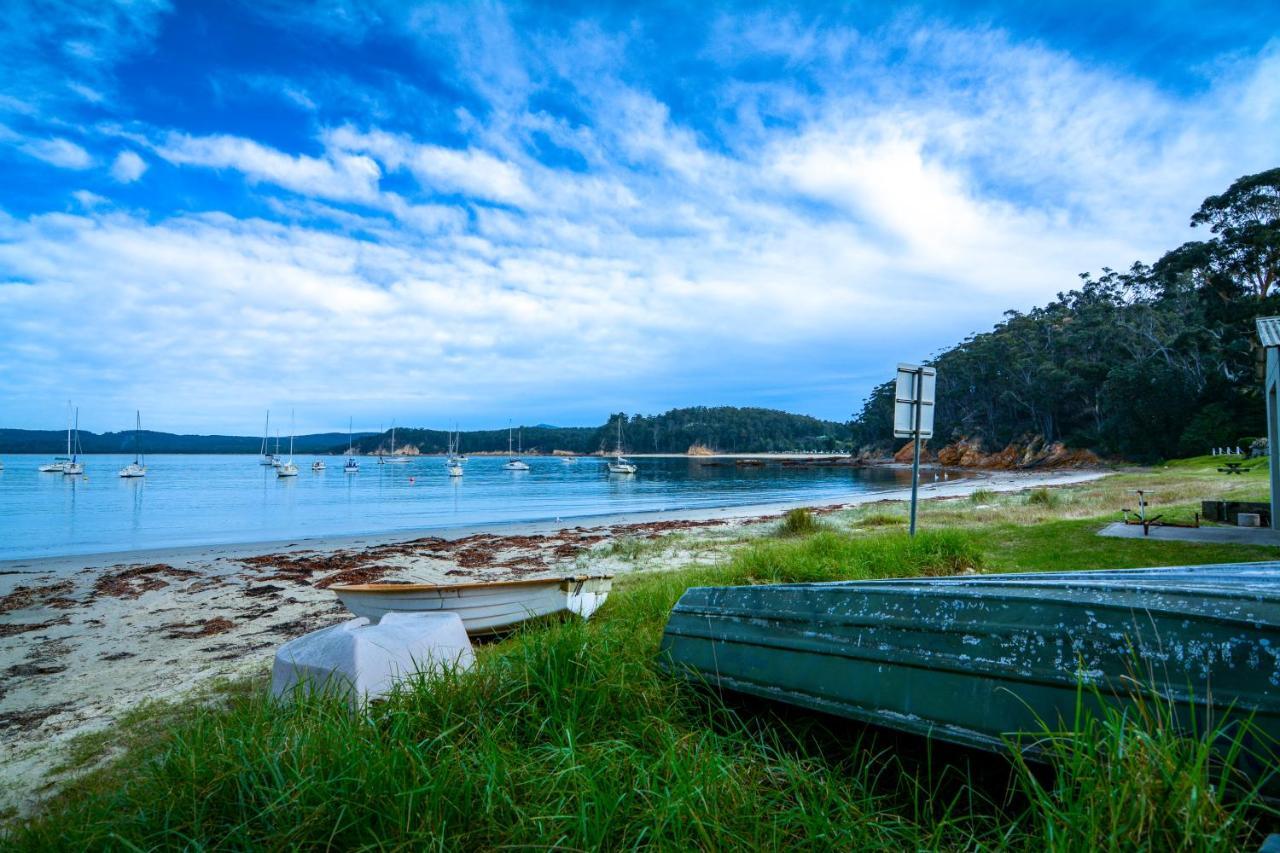 Quarantine Bay Beach Cottages Eden Exteriör bild