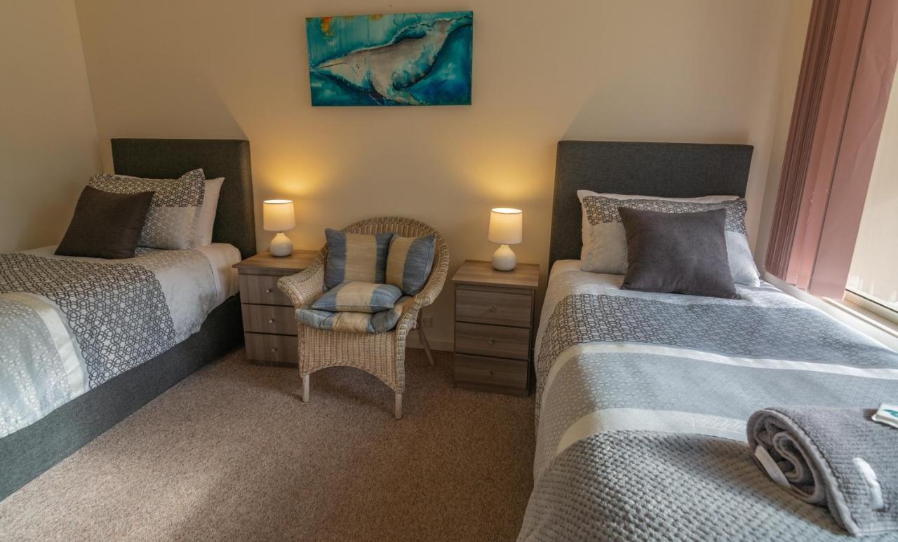Quarantine Bay Beach Cottages Eden Exteriör bild