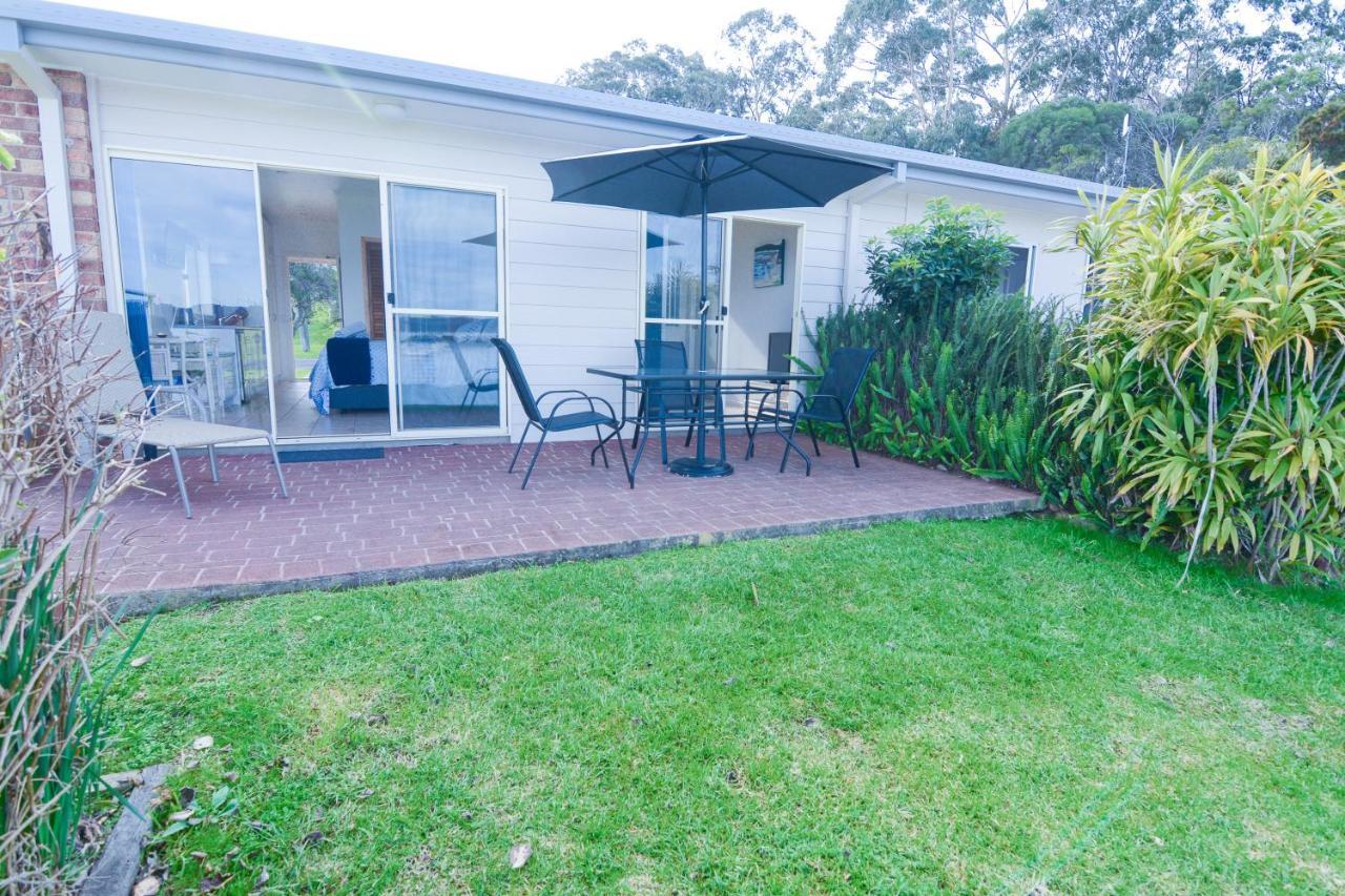 Quarantine Bay Beach Cottages Eden Exteriör bild