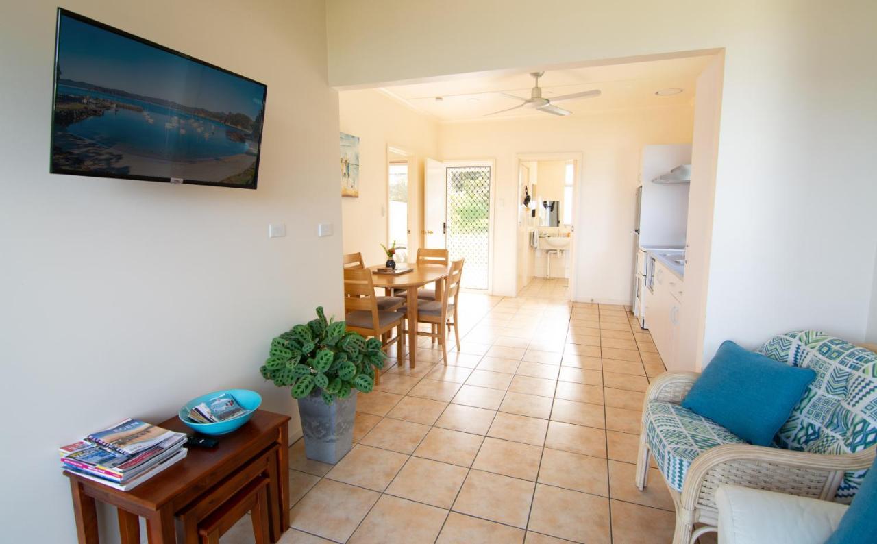 Quarantine Bay Beach Cottages Eden Exteriör bild
