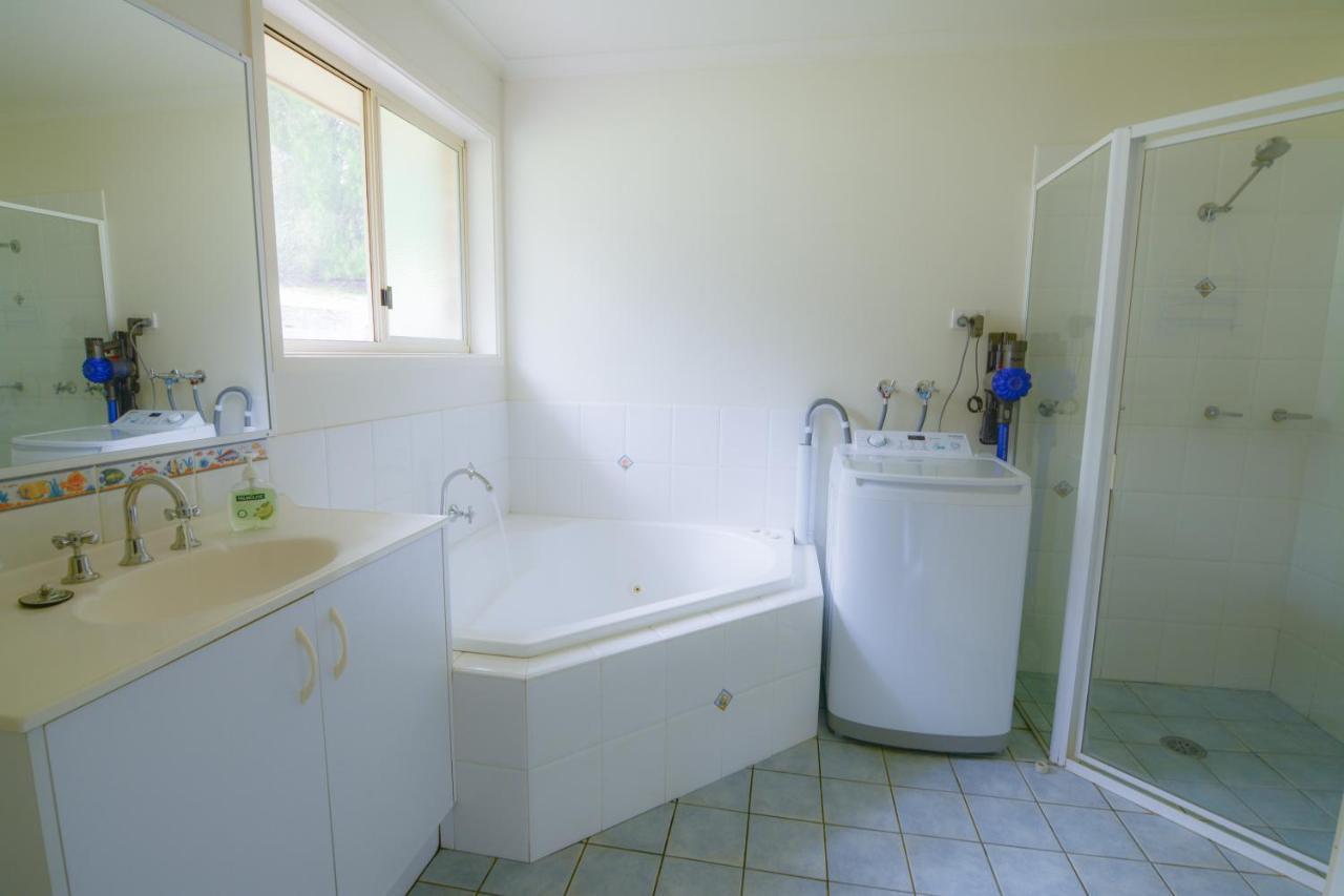 Quarantine Bay Beach Cottages Eden Exteriör bild