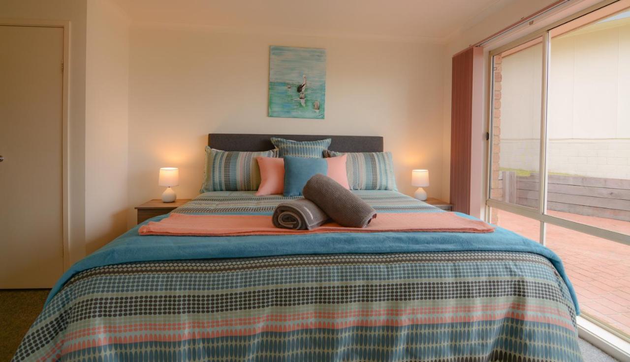 Quarantine Bay Beach Cottages Eden Exteriör bild